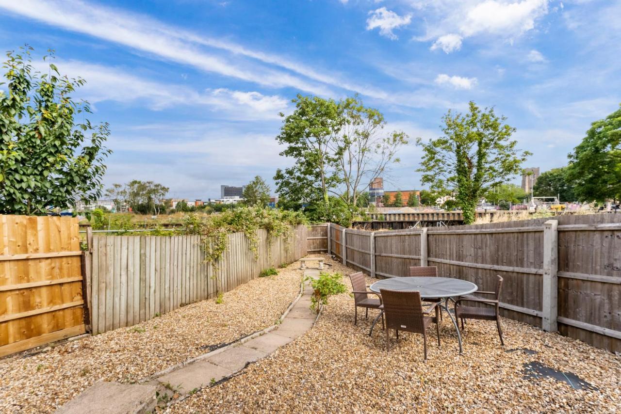 Rooms In City Centre House With Kitchen, Lounge, Garden Ipswich Exterior foto